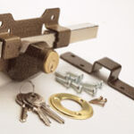 CERROJO CAYS A-2 PINTADO 50 mm